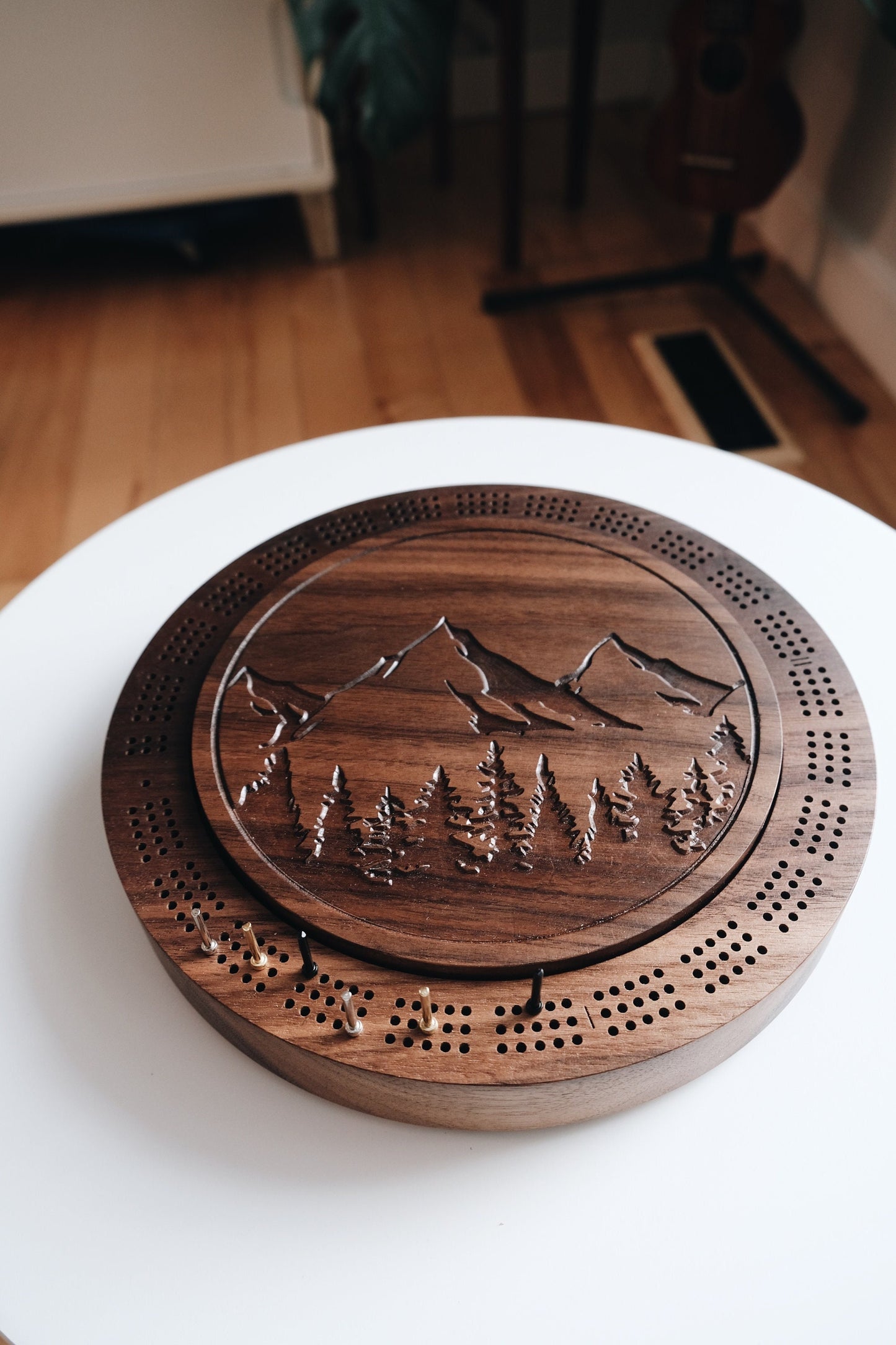 Cribbage board, Round Walnut top view